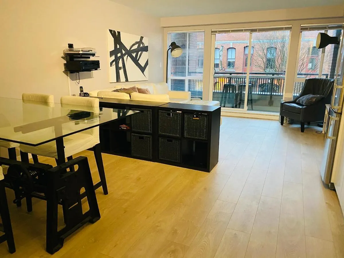 Downtown Heritage Condo With Parking Victoria 0*,  Canada